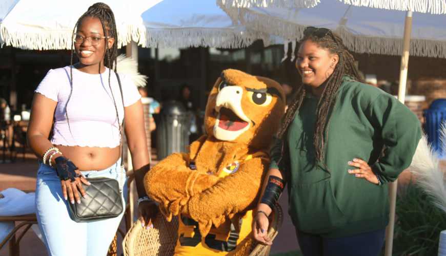 Black and Gold Fashion Show